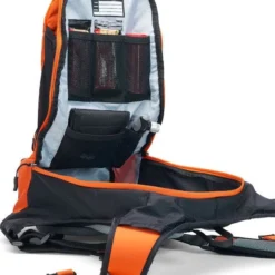 USWE Patriot 15 Orange / Black Backpack -Sram Bike Shop 15854195ed764fca25dc0.72161031