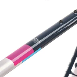 Gravel Bike Cinelli Zydeco 700 Shimano GRX 400 Chasing After Rainbow 2021 8 Gravel Bike Cinelli Zydeco 700 Shimano GRX 400 Chasing After Rainbow 2021 -Sram Bike Shop 1924214602252c5e5bef2.87567218