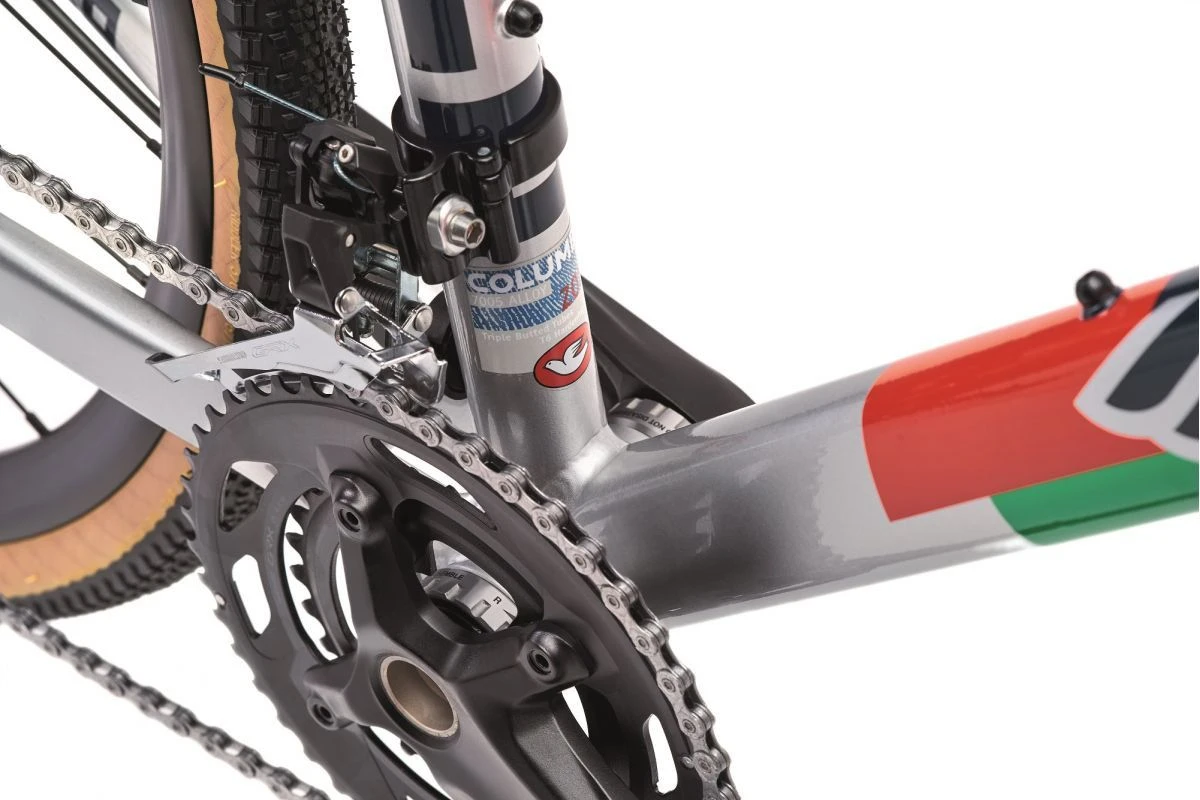 Gravel Bike Cinelli Zydeco 700 Shimano GRX 400 Chasing After Rainbow 2021 3 Gravel Bike Cinelli Zydeco 700 Shimano GRX 400 Chasing After Rainbow 2021 - Image 3