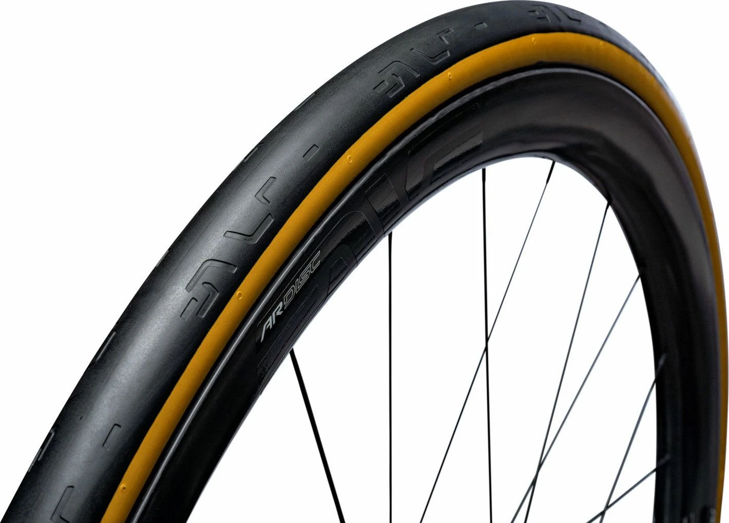 Enve SES Road Tire 700 Mm Tubeless Ready Foldable Vectran Tan Sidewall 1 Enve SES Road Tire 700 Mm Tubeless Ready Foldable Vectran Tan Sidewall