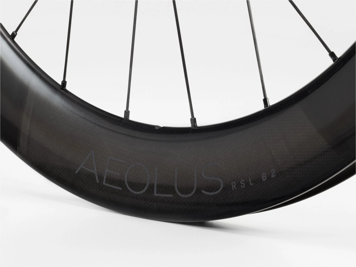 Bontrager Aeolus RSL 62 TLR 700 Mm Front Wheel | 12x100 Mm | Center Lock | 2022 3 Bontrager Aeolus RSL 62 TLR 700 Mm Front Wheel | 12x100 Mm | Center Lock | 2022 - Image 3