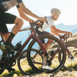 Cervelo Gravel Bike Cervélo Aspero Sram Apex 11V 700 Mm Violet Sunset 2022 5 Cervelo Gravel Bike Cervélo Aspero Sram Apex 11V 700 Mm Violet Sunset 2022 -Sram Bike Shop 21233176128ab1ebbe217.03326541