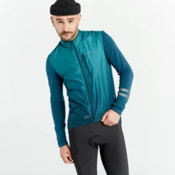 Triban RC500 Shield Long Sleeve Jersey Green 9 Triban RC500 Shield Long Sleeve Jersey Green -Sram Bike Shop 21526506177fbc06f24a0.98354345
