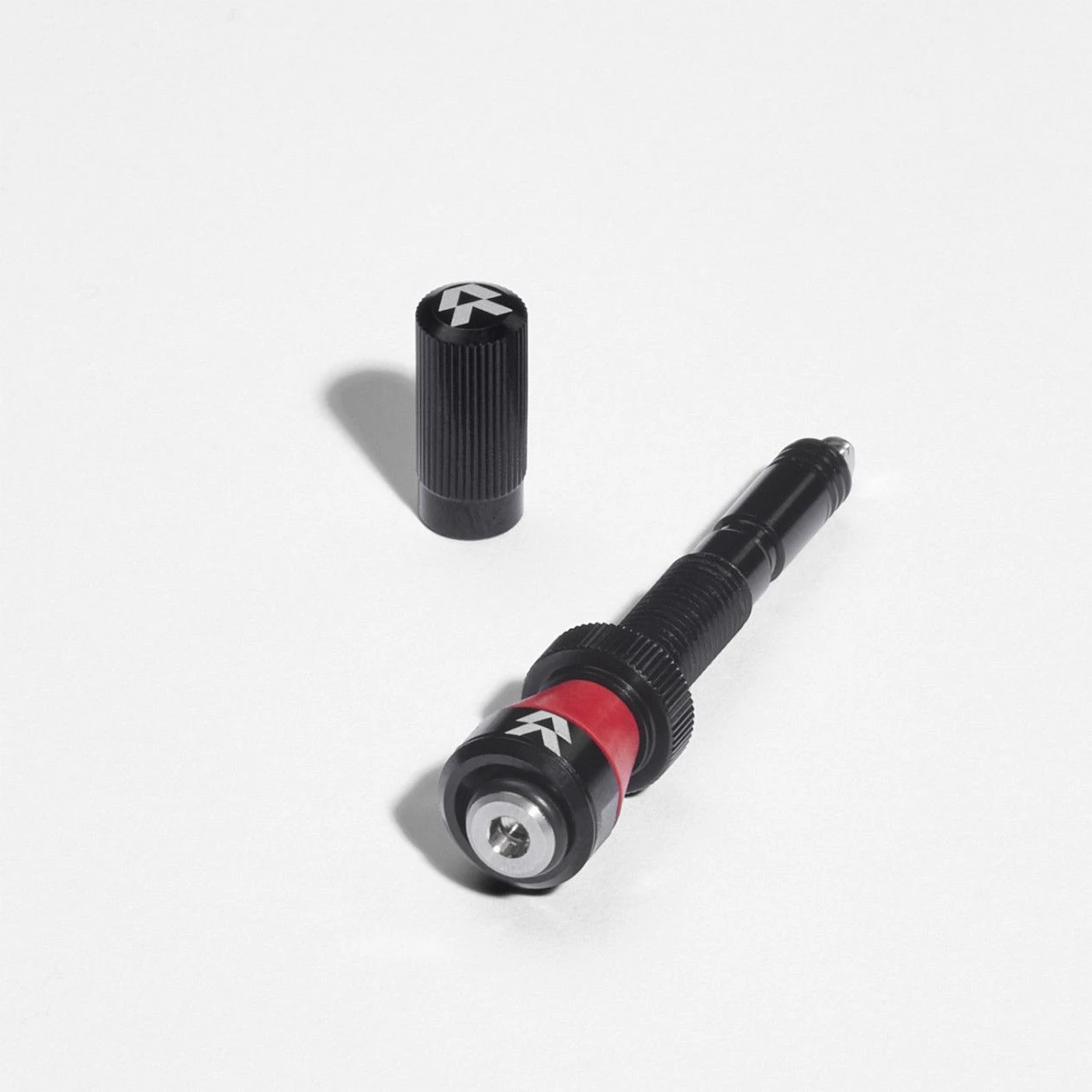 Reserve Fillmore Tubeless Valves (Pair) Black 2 Reserve Fillmore Tubeless Valves (Pair) Black - Image 2