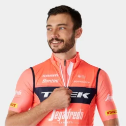 Santini X Trek Segafredo Sleeveless Windbreaker Vest Coral Pink 6 Santini X Trek Segafredo Sleeveless Windbreaker Vest Coral Pink -Sram Bike Shop 219322861dda6ce1e3fa0.83384499