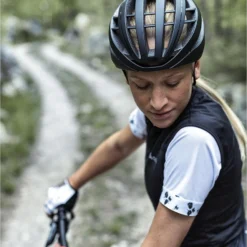 Abus Aventor Helmet Matte Black 15 Abus Aventor Helmet Matte Black -Sram Bike Shop 5ab8b55d51b62